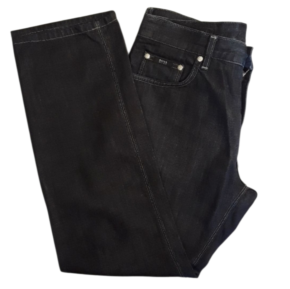 Hugo Boss Regular Fit Dark Blue Jeans. Men's Size: Waist 34x32 Inseam.